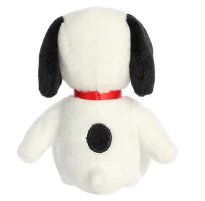Cute white Snoopy